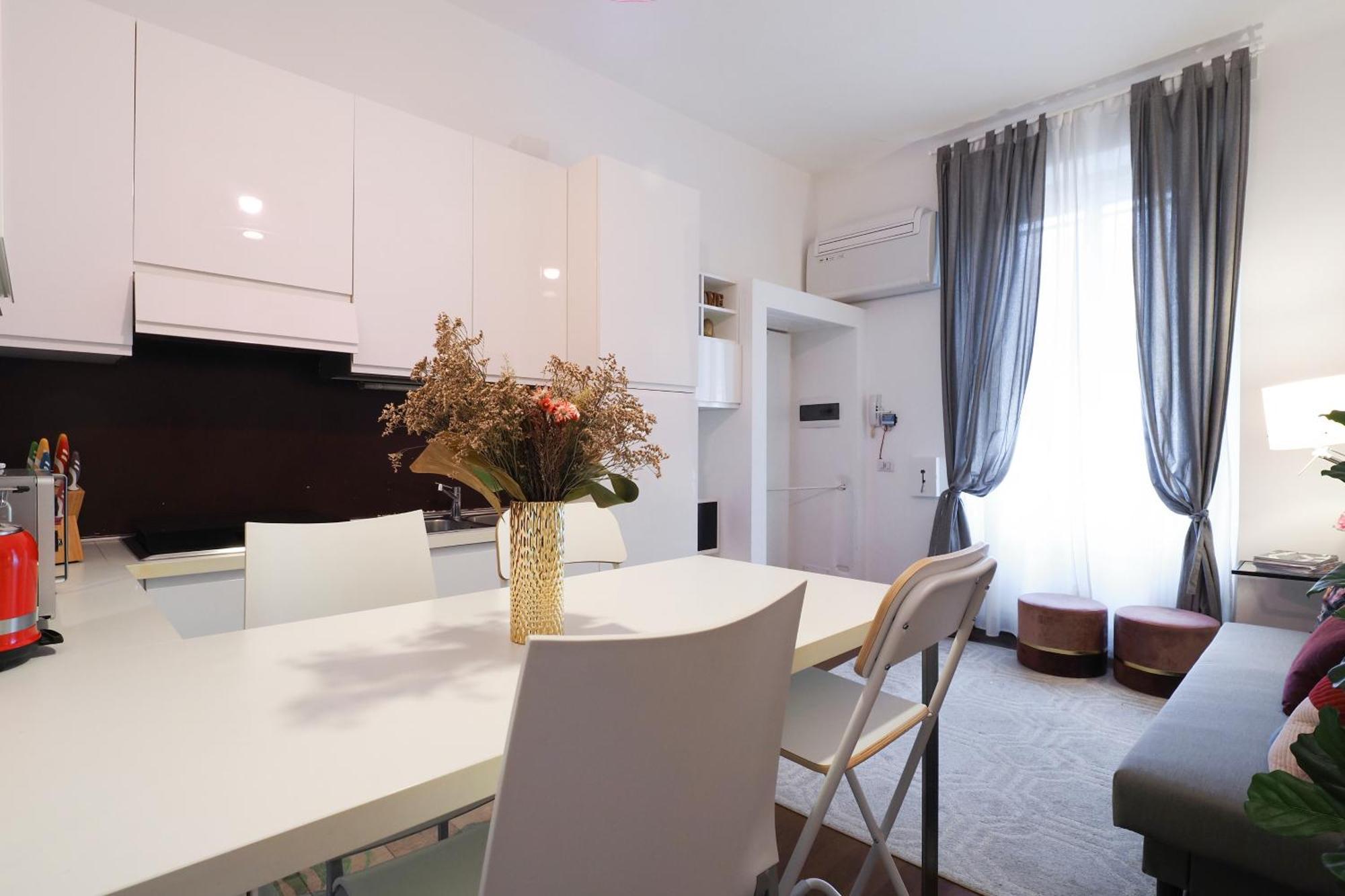 Ferienwohnung Primopiano - Custodi Mailand Exterior foto